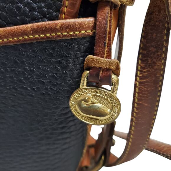 Vintage Dooney & Bourke Cavalry Spectator Bag Black Pebbled Leather - Picture 10 of 15